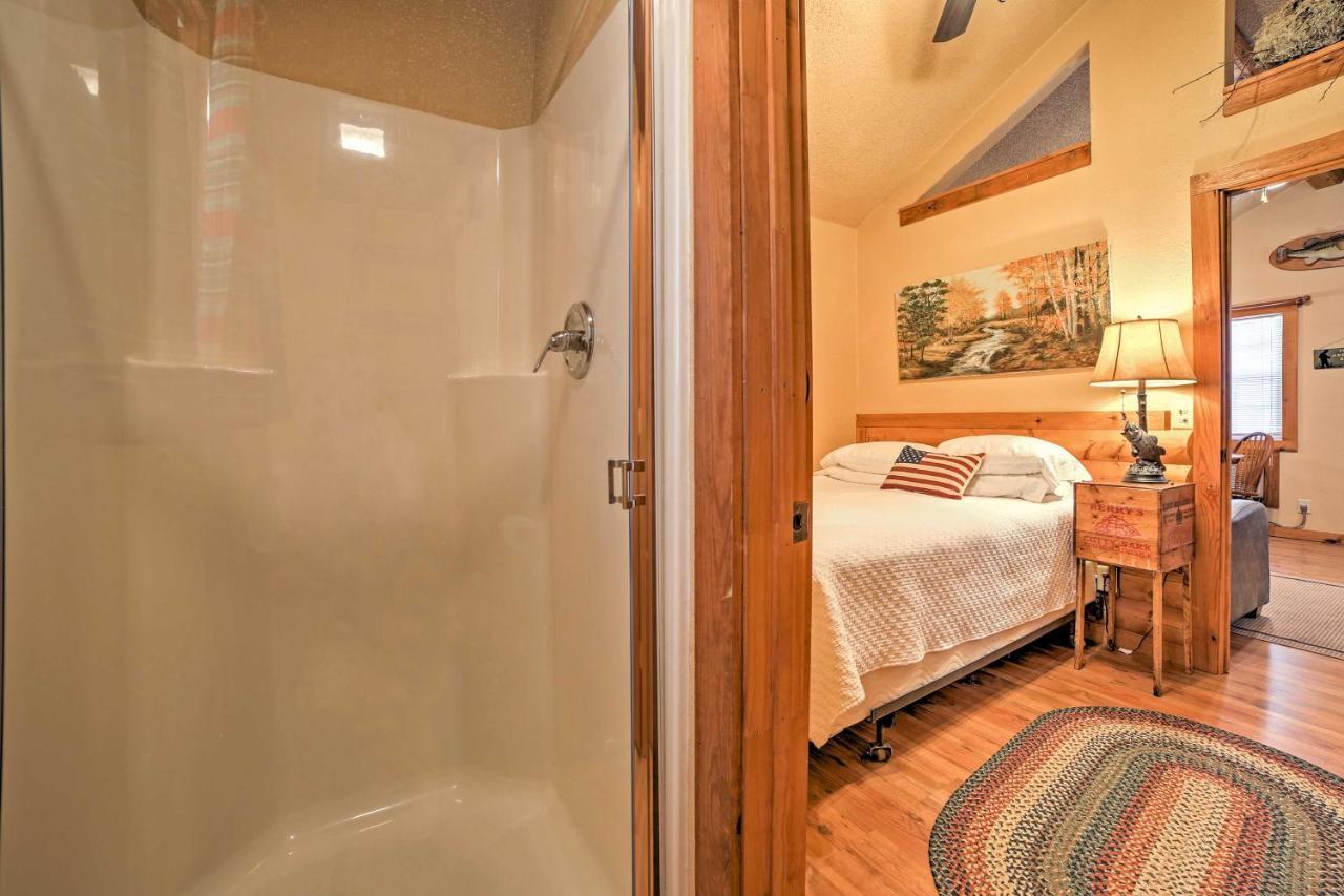 Branson Cabin With Deck Near Table Rock Lake! Bagian luar foto
