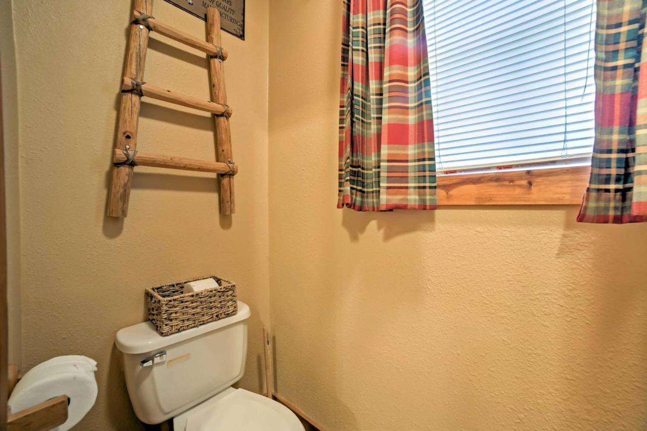 Branson Cabin With Deck Near Table Rock Lake! Bagian luar foto