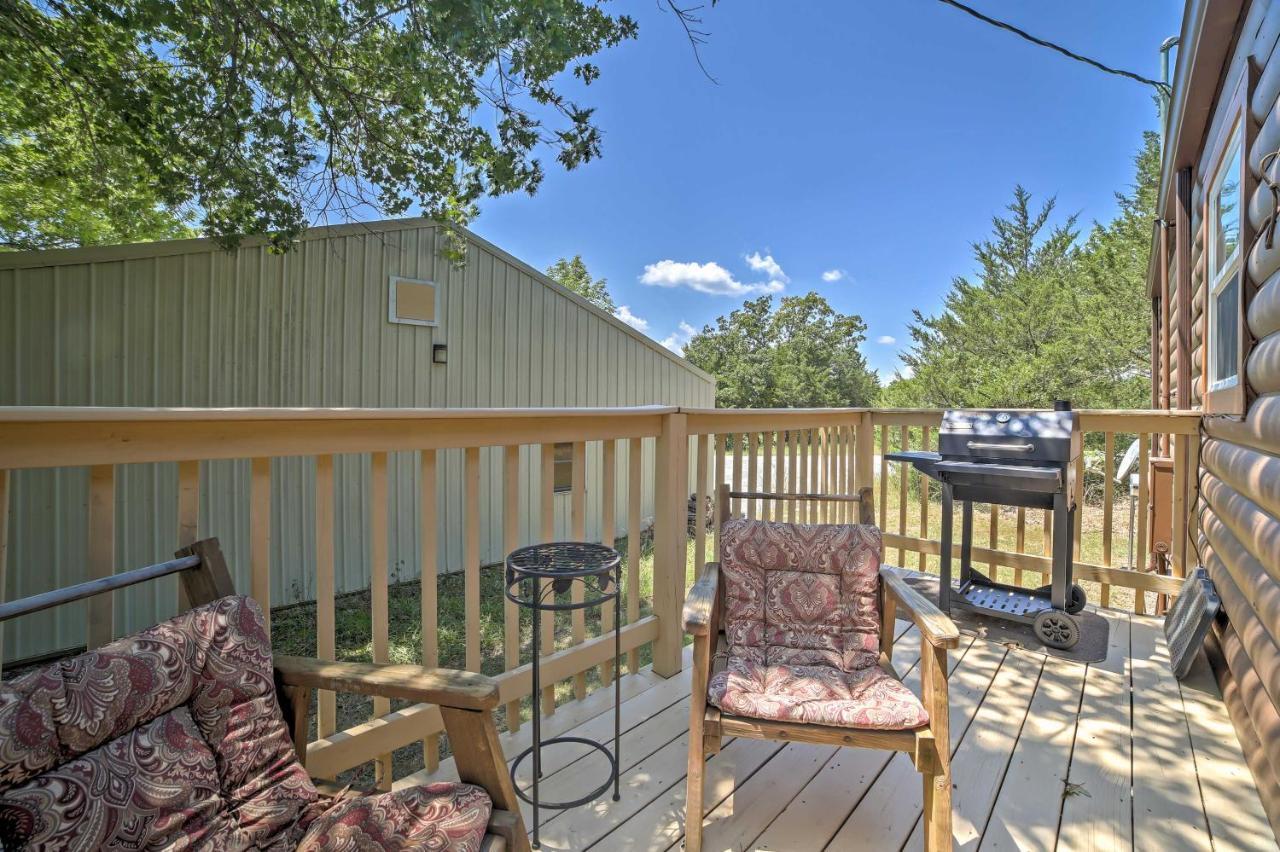 Branson Cabin With Deck Near Table Rock Lake! Bagian luar foto